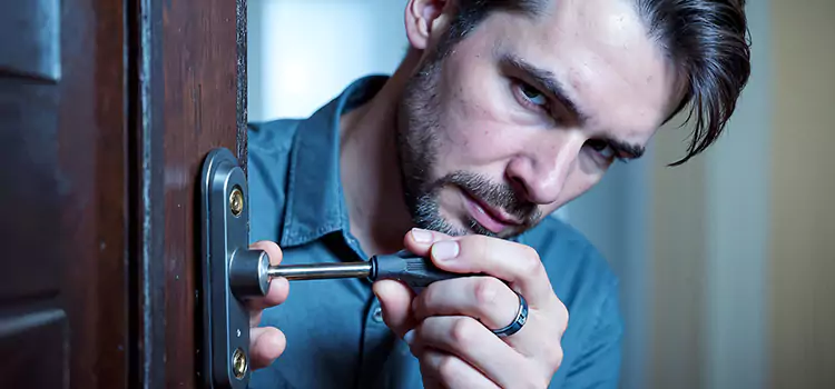 Eviction Locksmith Marshall